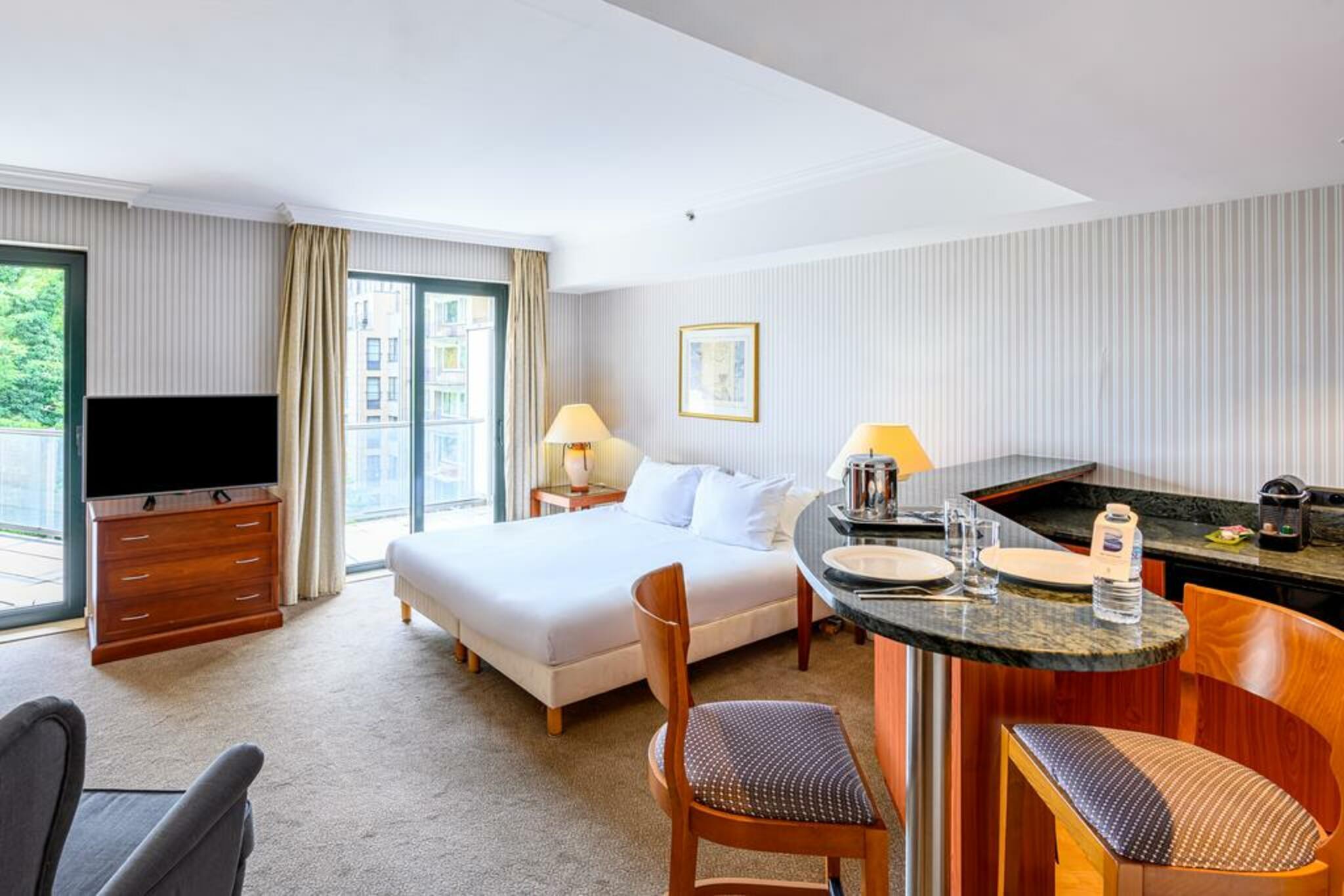 B-aparthotel Ambiorix 4* Brussel