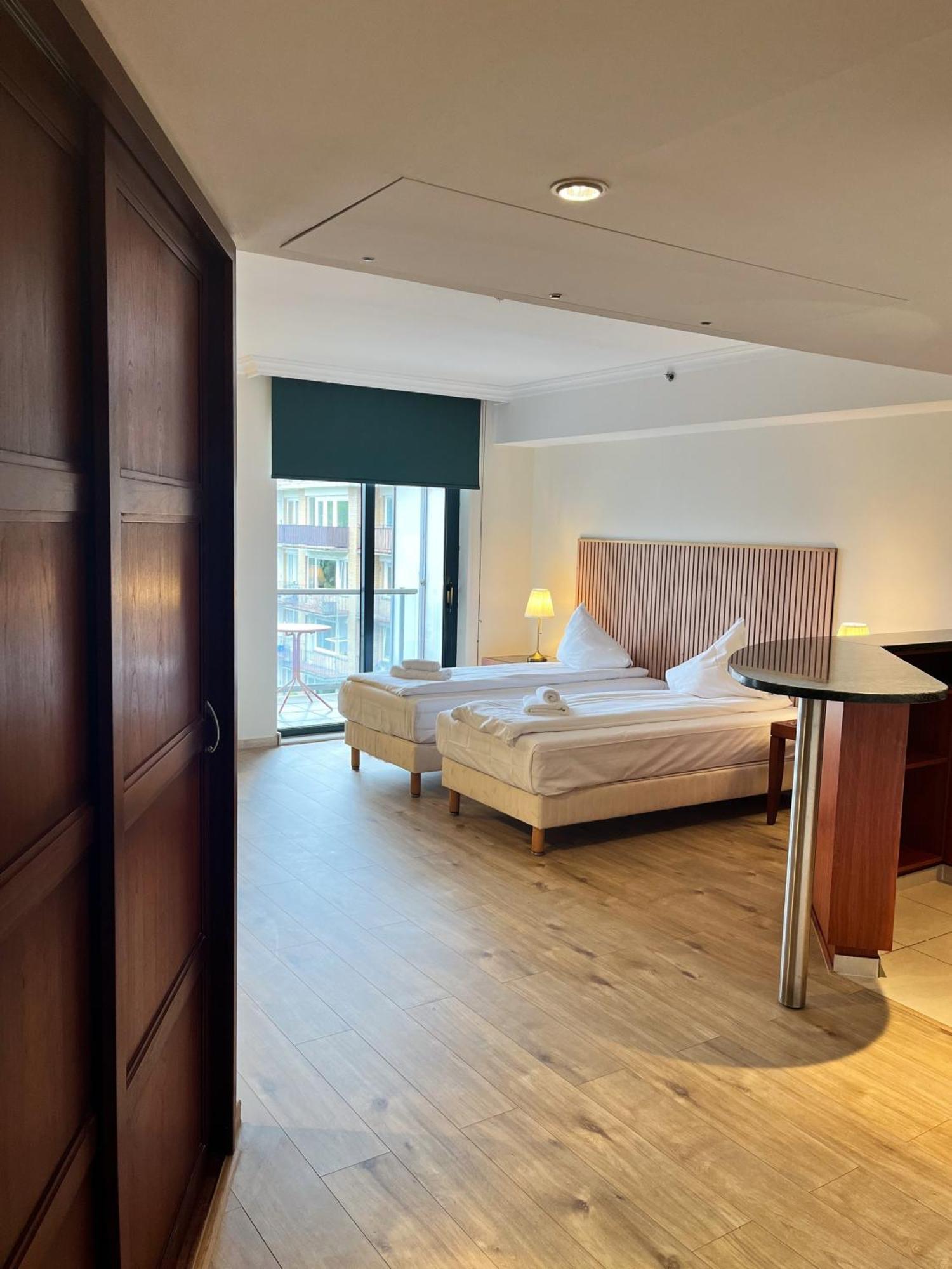 B-aparthotel Ambiorix 4* Brussel
